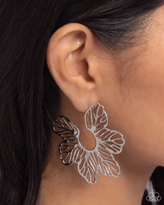 Floral Fame - Silver Earrings
