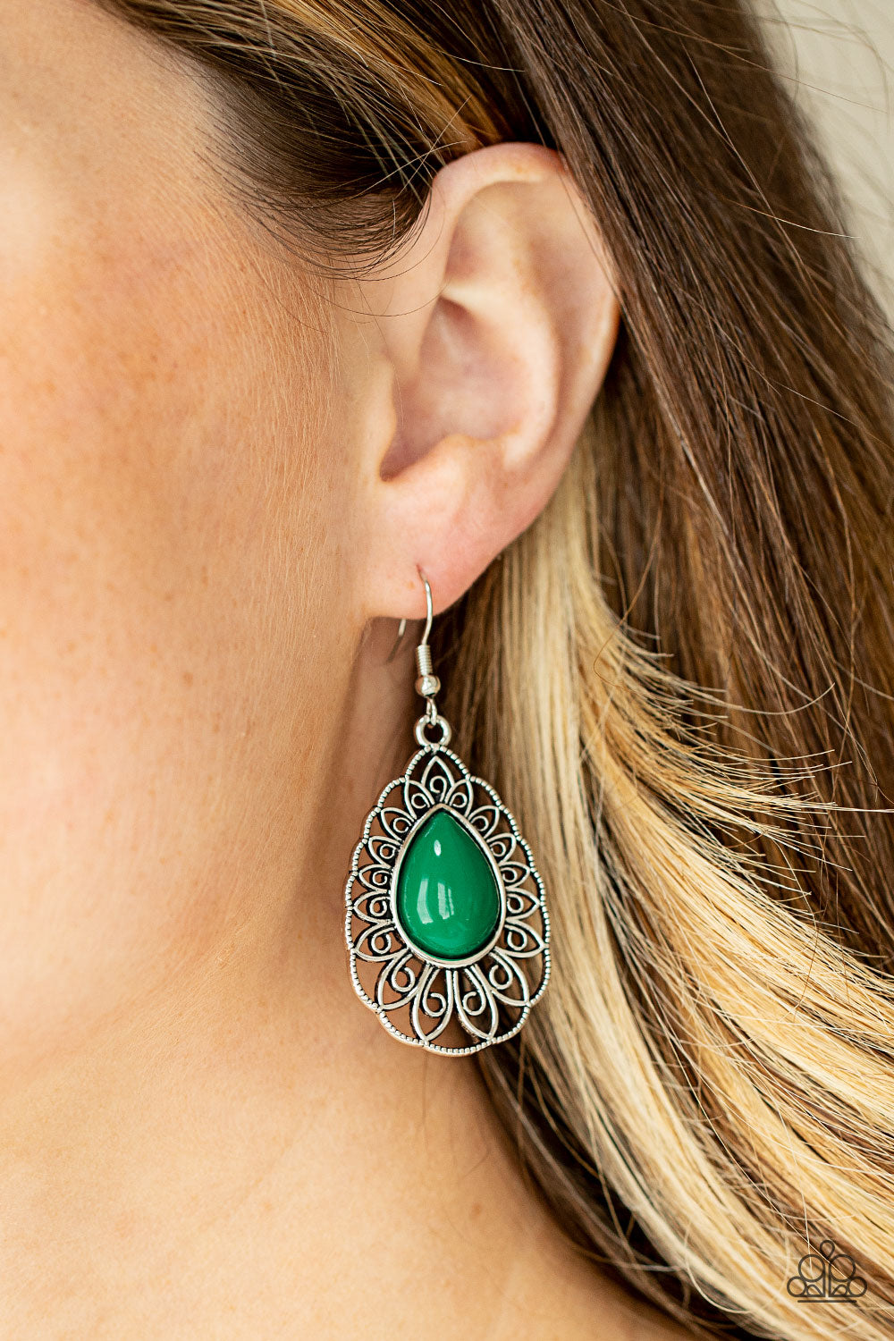 Dream STAYCATION - Green Paparazzi Earrings