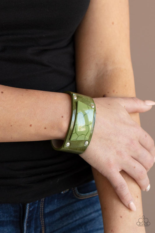 Geo Glamper - Green Paparazzi Bracelet