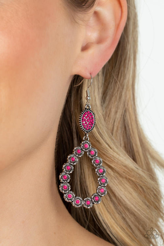 Paparazzi Farmhouse Fashion Show - Pink Earrings