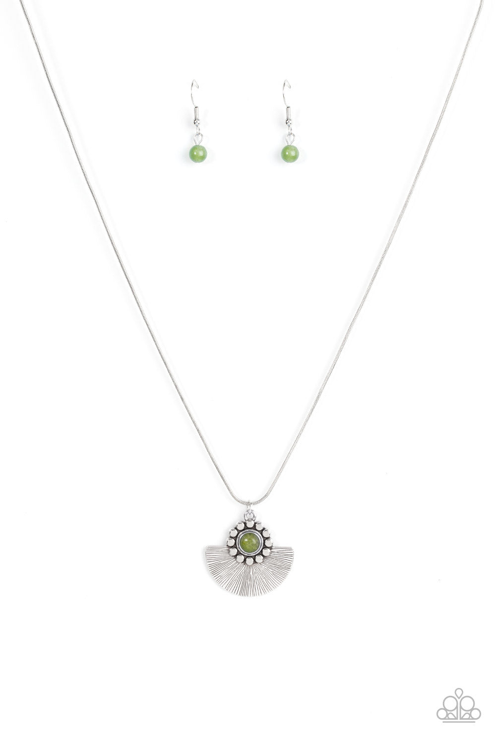 Magnificent Manifestation - Green Paparazzi Necklace